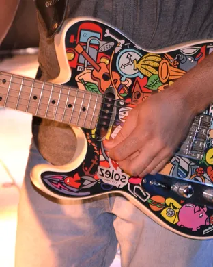 Extreme Acoustic Guitar