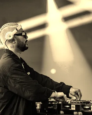 Wax Motif Scottsdale